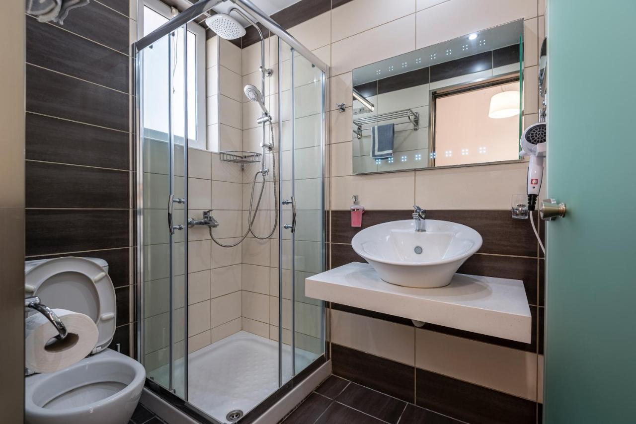 Cirillo Family Hotel-christinas 2*