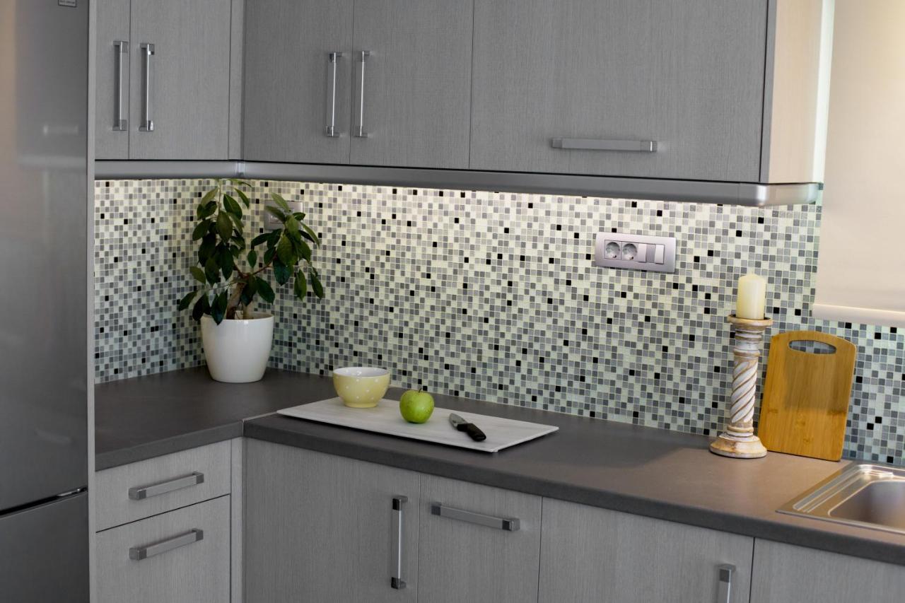 Pithos Modern *
