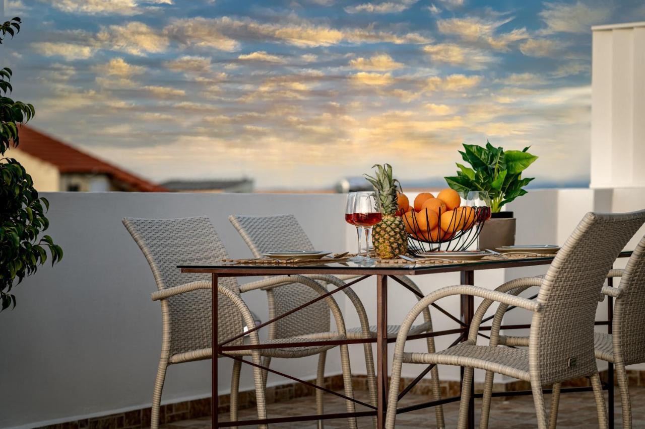 Apartment Marayas Modern Loft! Zakynthos Town