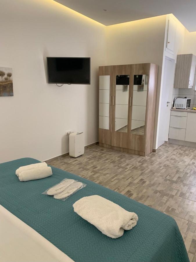 Santorini Studio For 2 Person In Near Sea& Center Athens