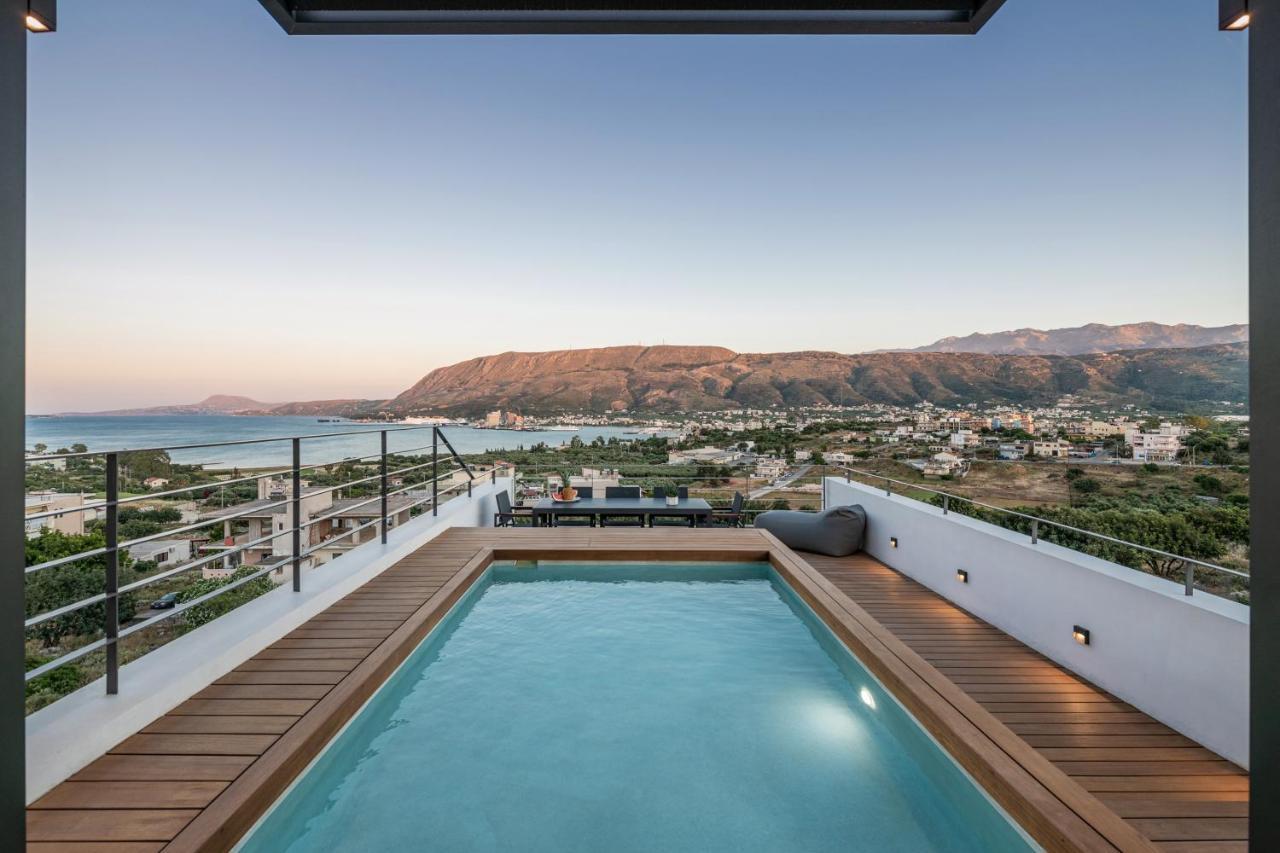 Seametry Luxury Living Penthouse