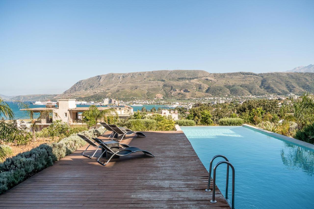 Seametry Luxury Living Penthouse Souda