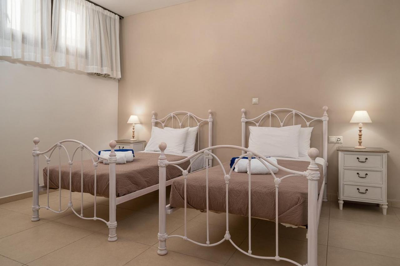 Orelia Cretan Deluxe Apartment Kamilari