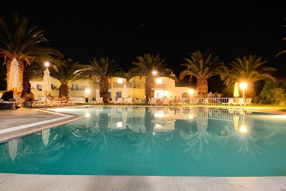 Aslanis Village Apartment *