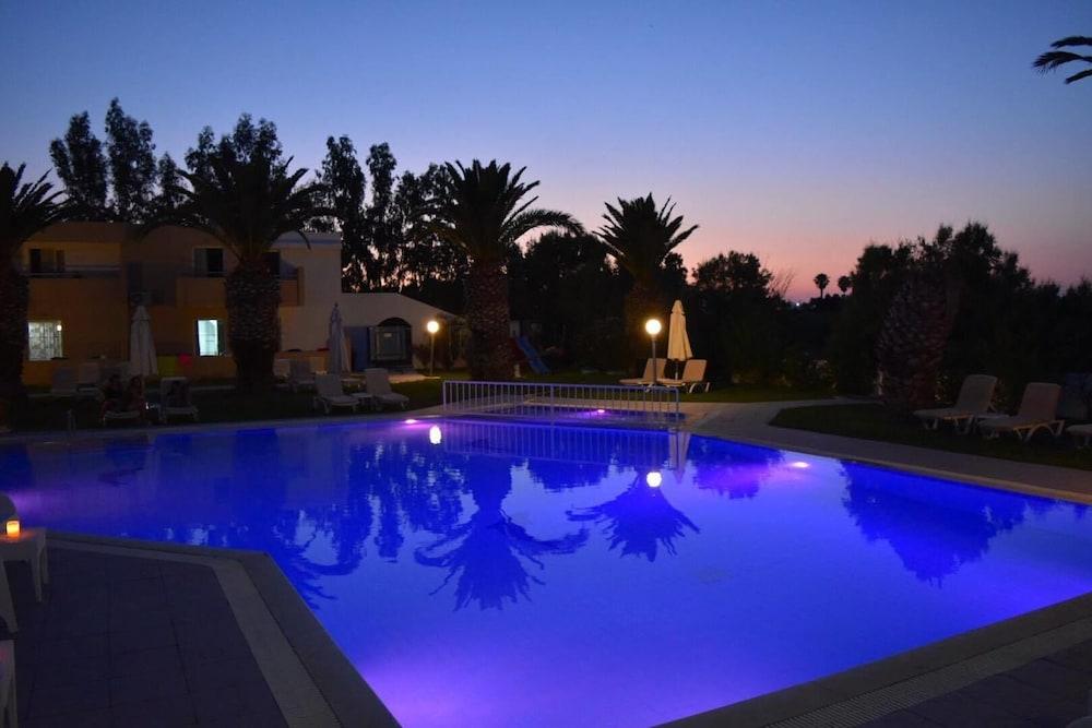 Apartment Aslanis Village Marmari (Kos)