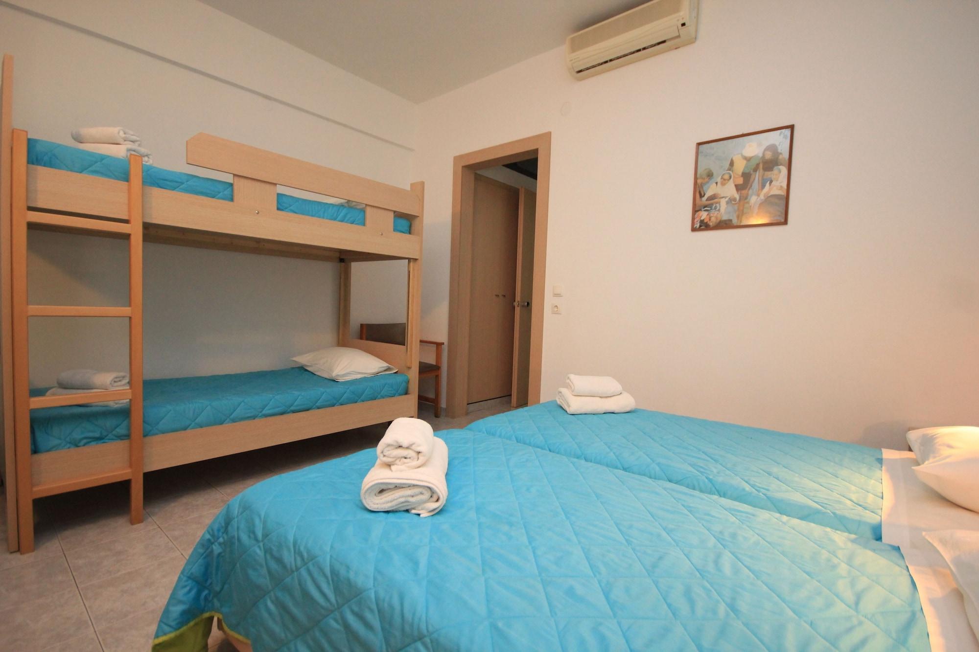 Moschos Hotel 2*