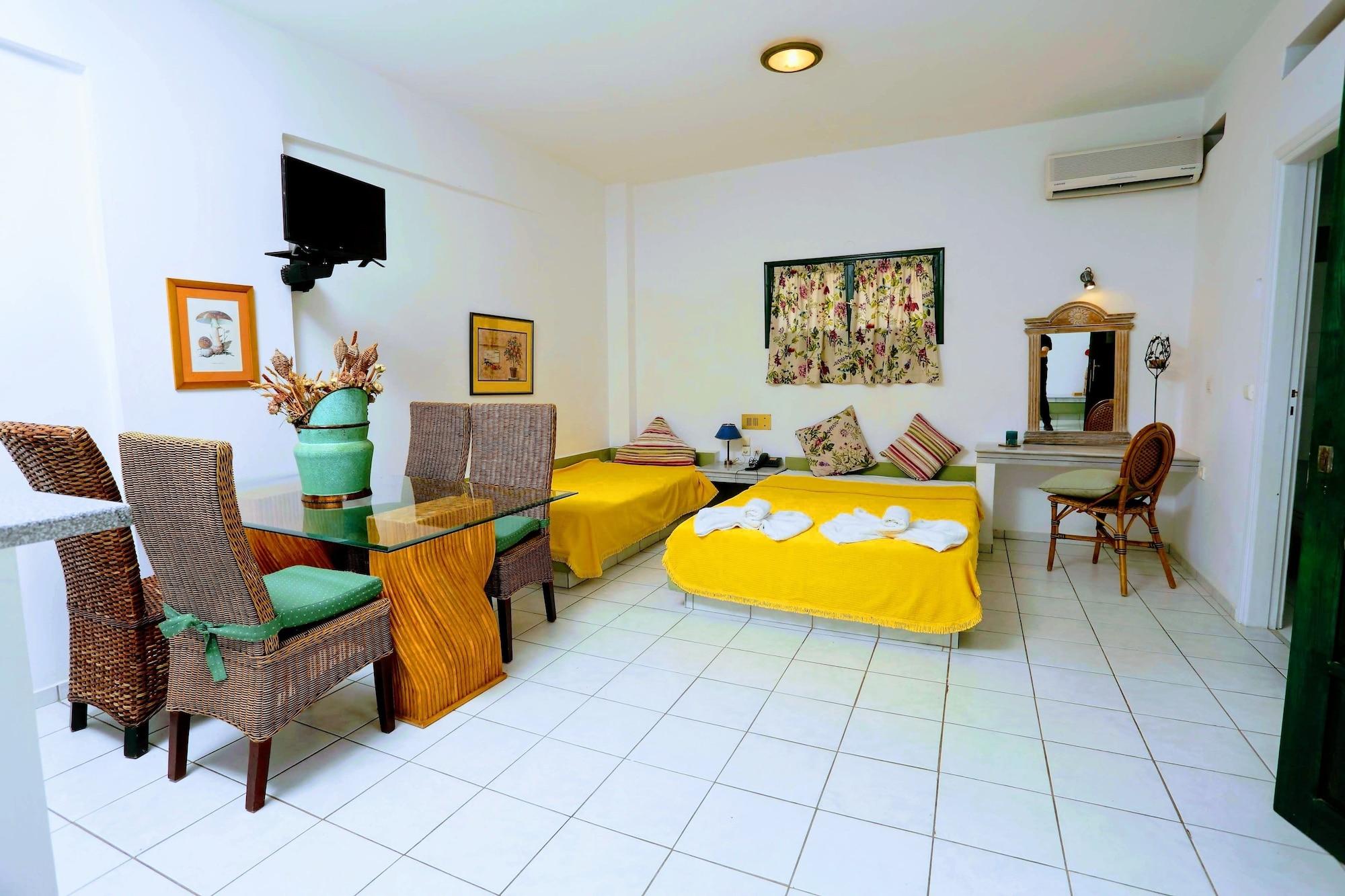 Aquarius Exclusive - Breakfast And Meal Included Aparthotel 3*