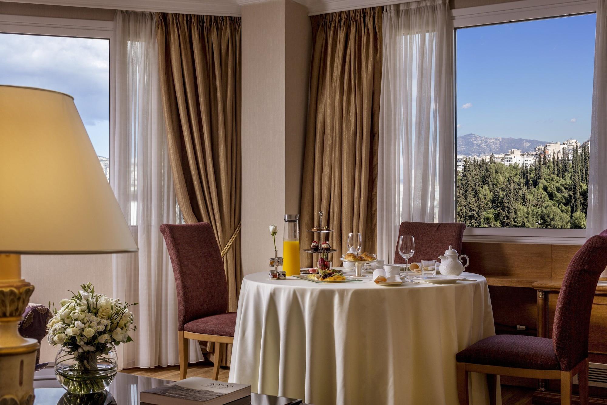 Hotel Divani Caravel