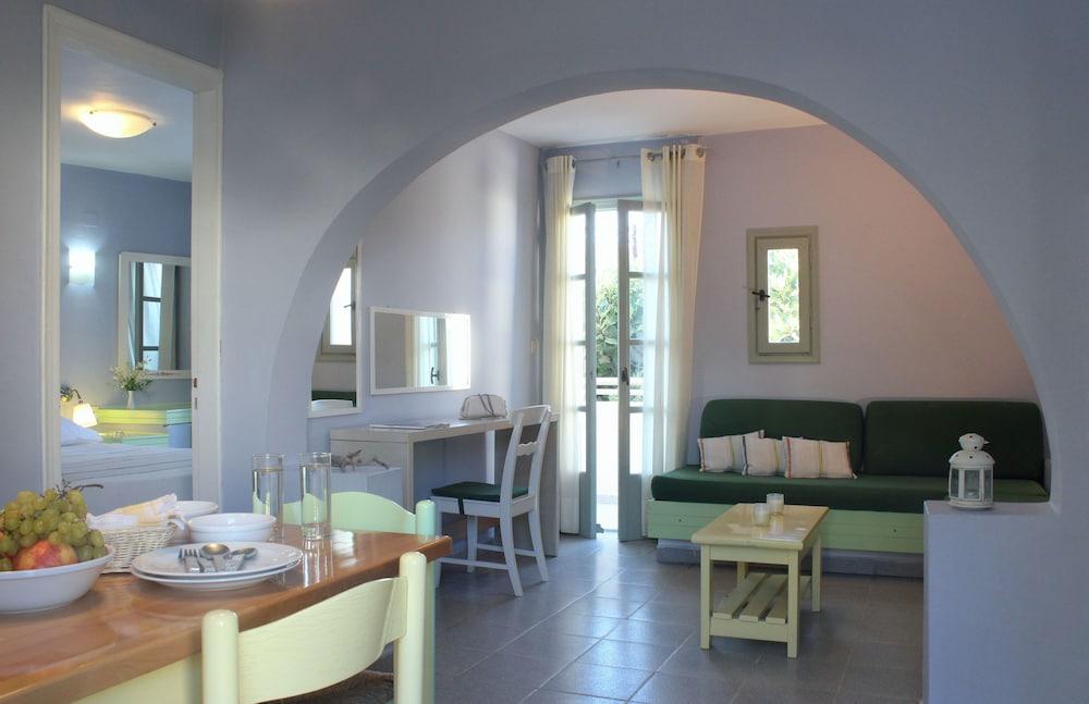 Nissia Kamares Aparthotel