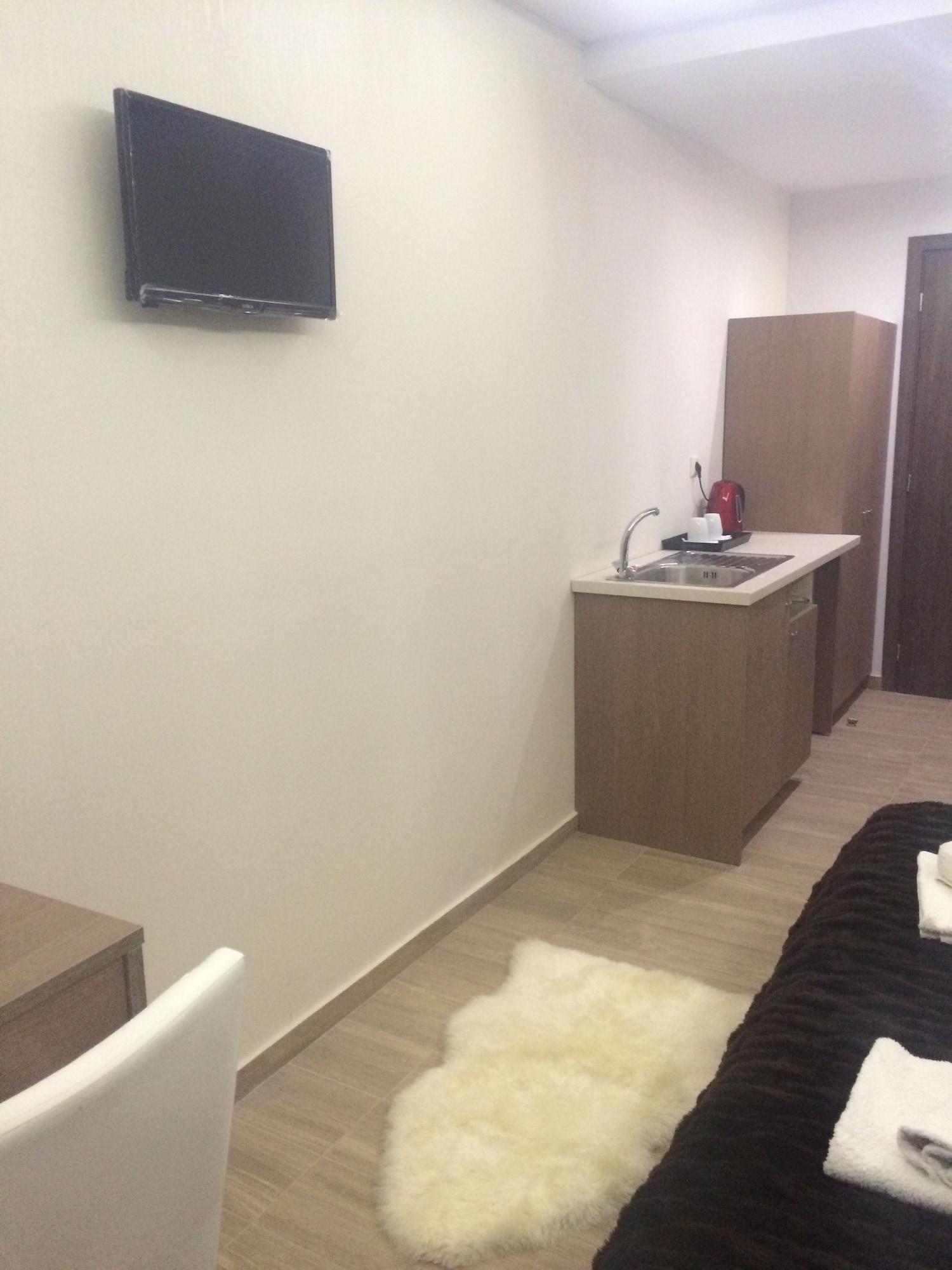 Aparthotel Sevastos 2*