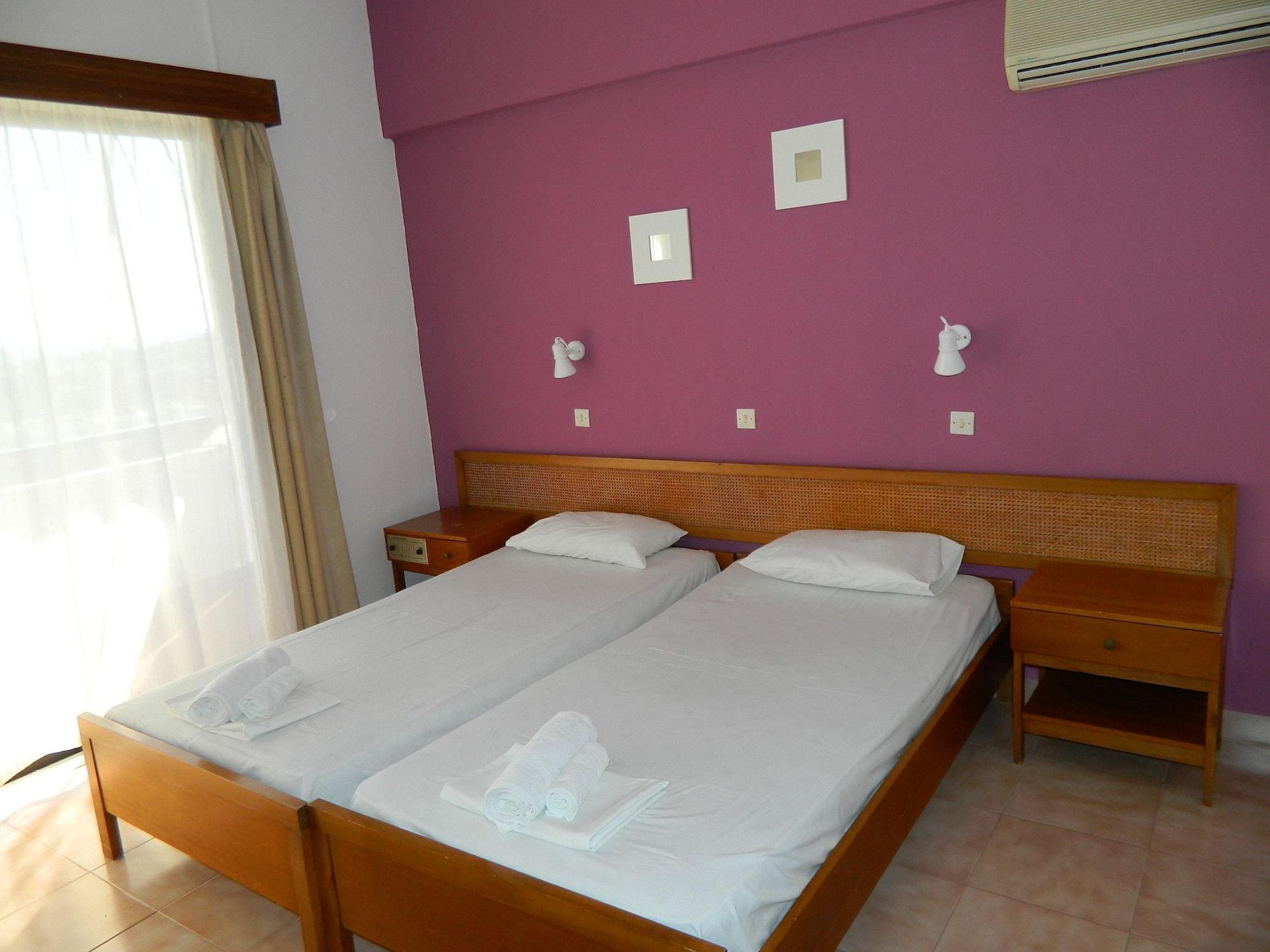 Telhinis & Hotel