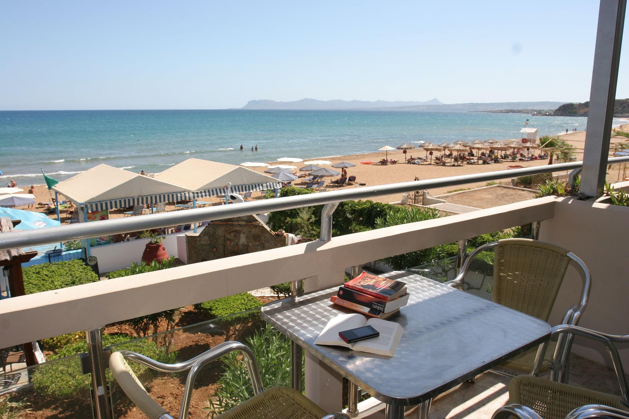 Lia Beachfront Aparthotel
