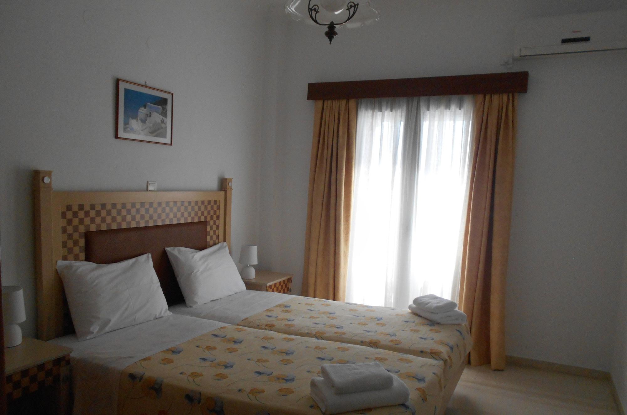 Apartment Black *