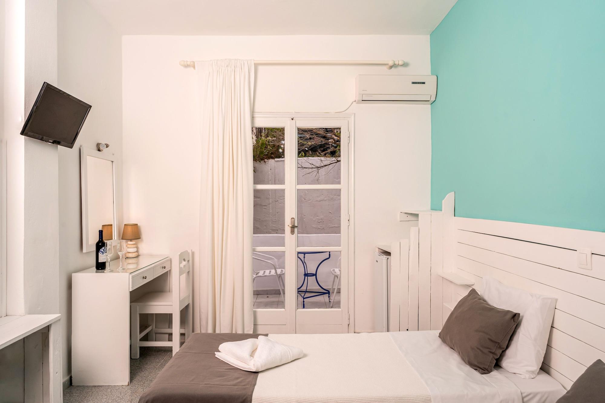 Ikaros Aparthotel