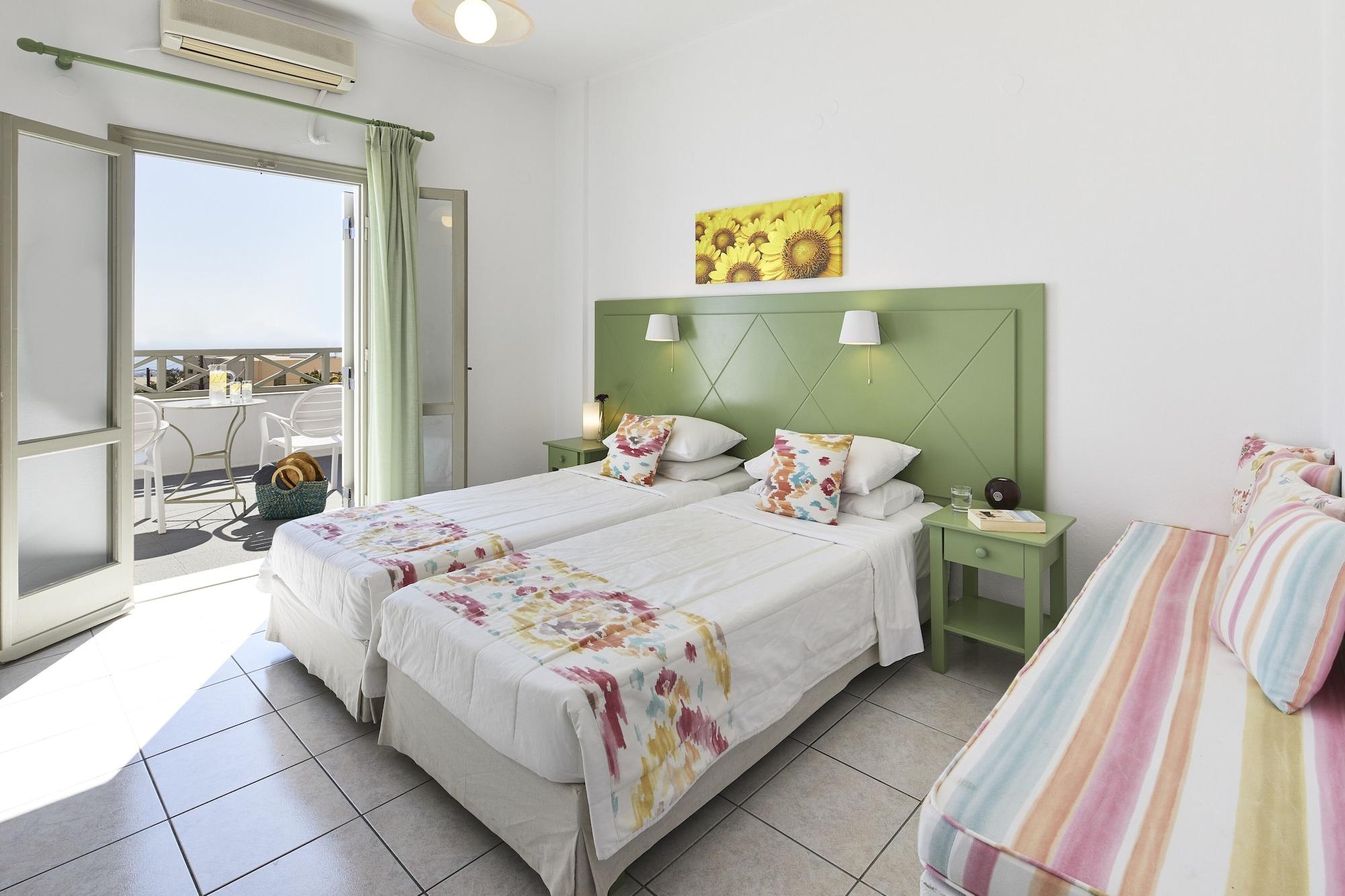 Nissos Thira Hotel 2*