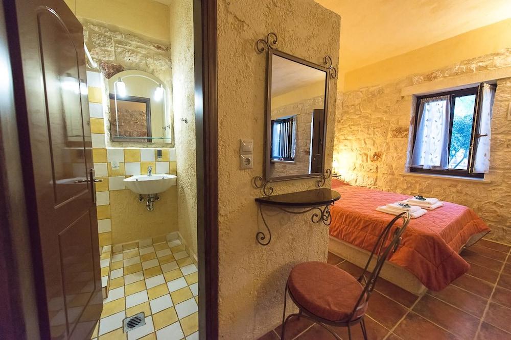 Dantes Maisonettes Apartment Alykanas (Zakynthos)