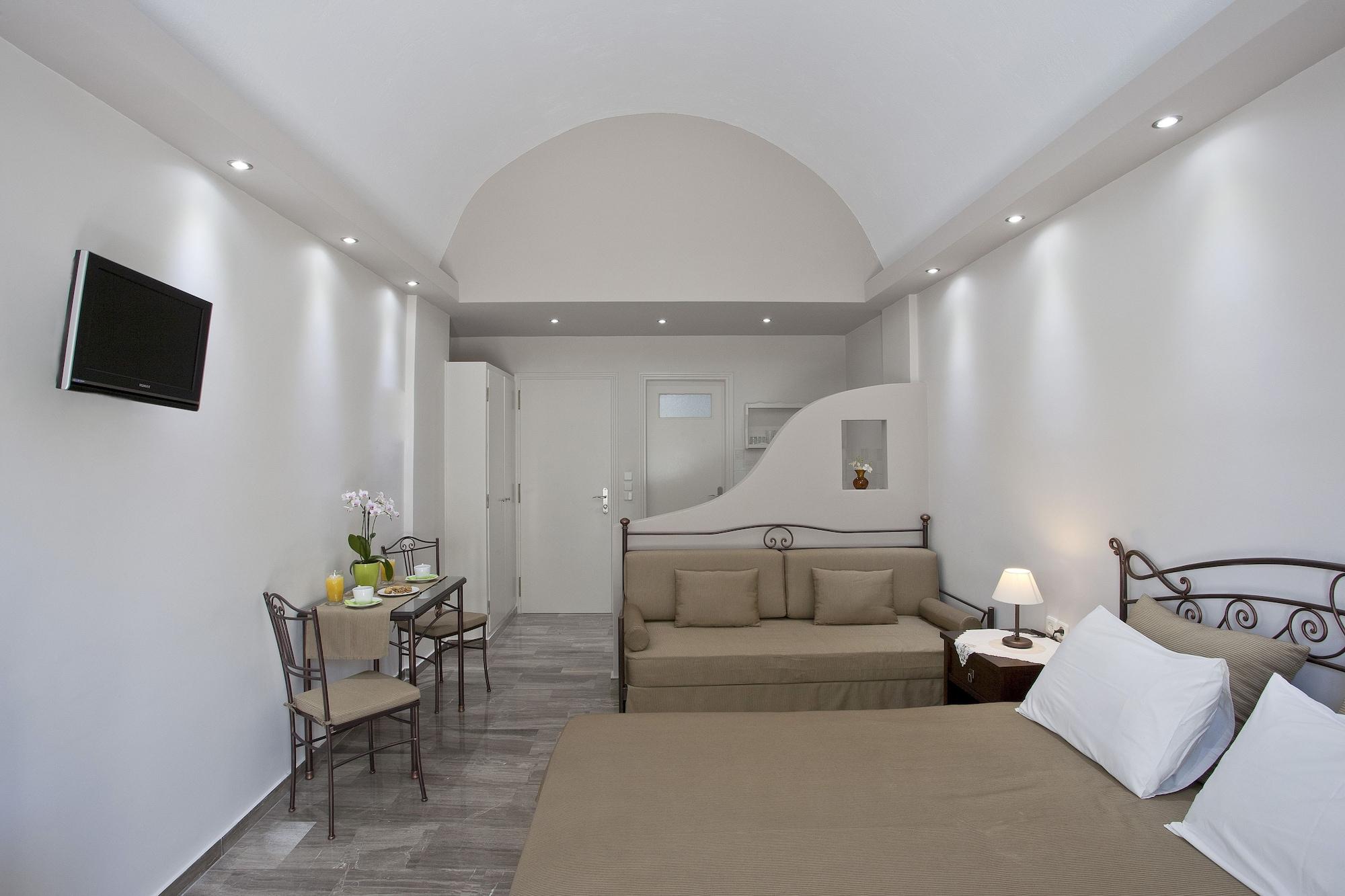 Preka Maria Aparthotel