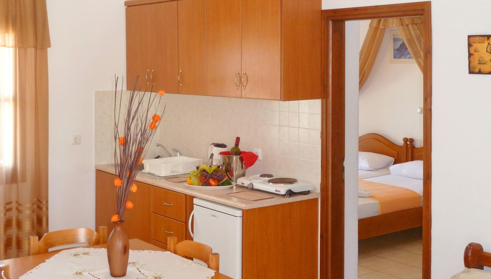 Hotel Angira 3*