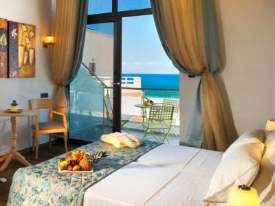 Istion Club & 5* Nea Poteidaia