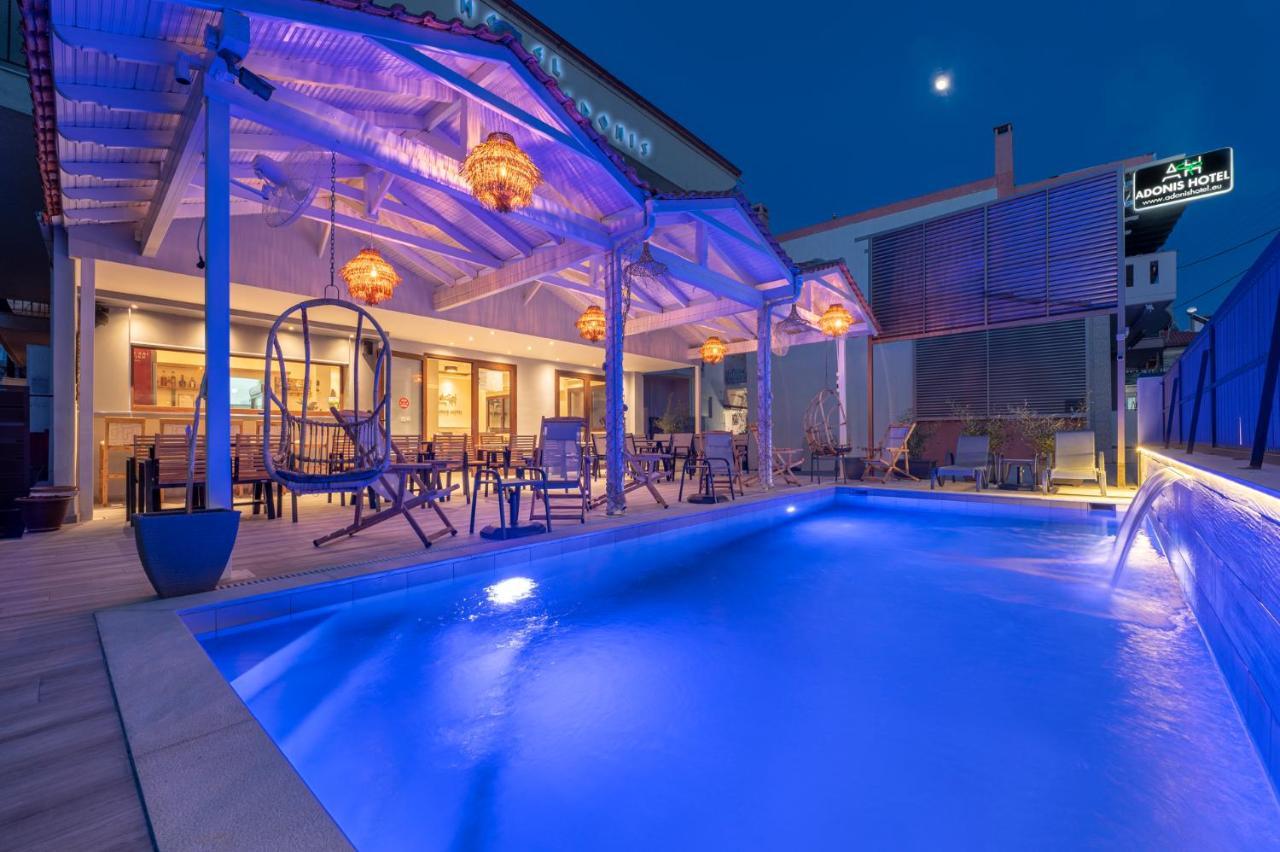 Adonis Aparthotel