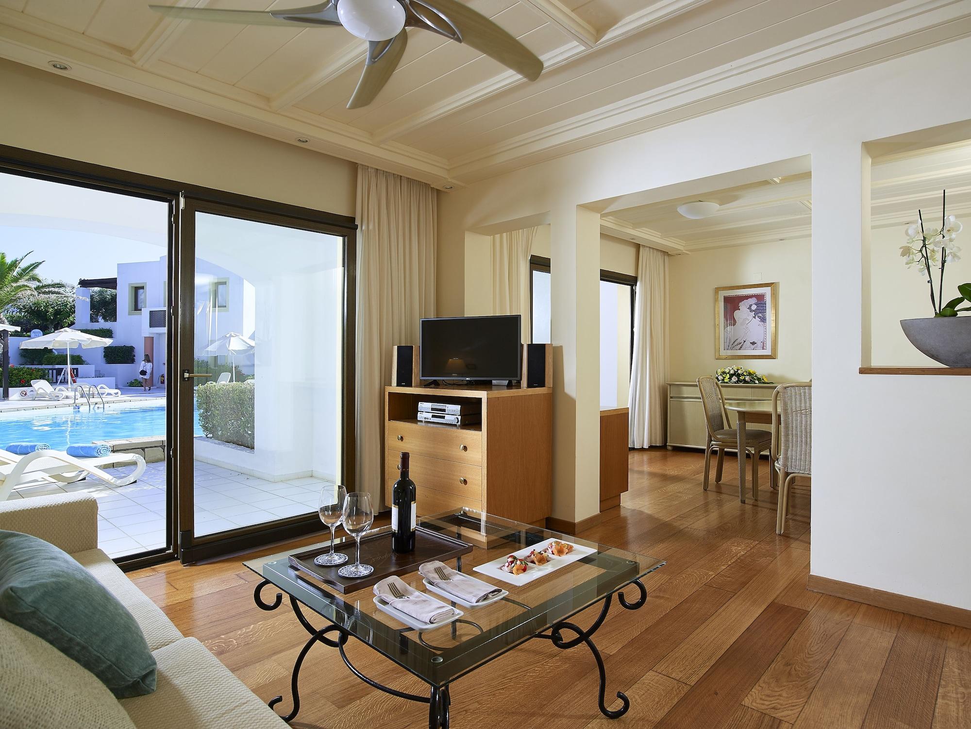 Resort Knossos Royal 5*