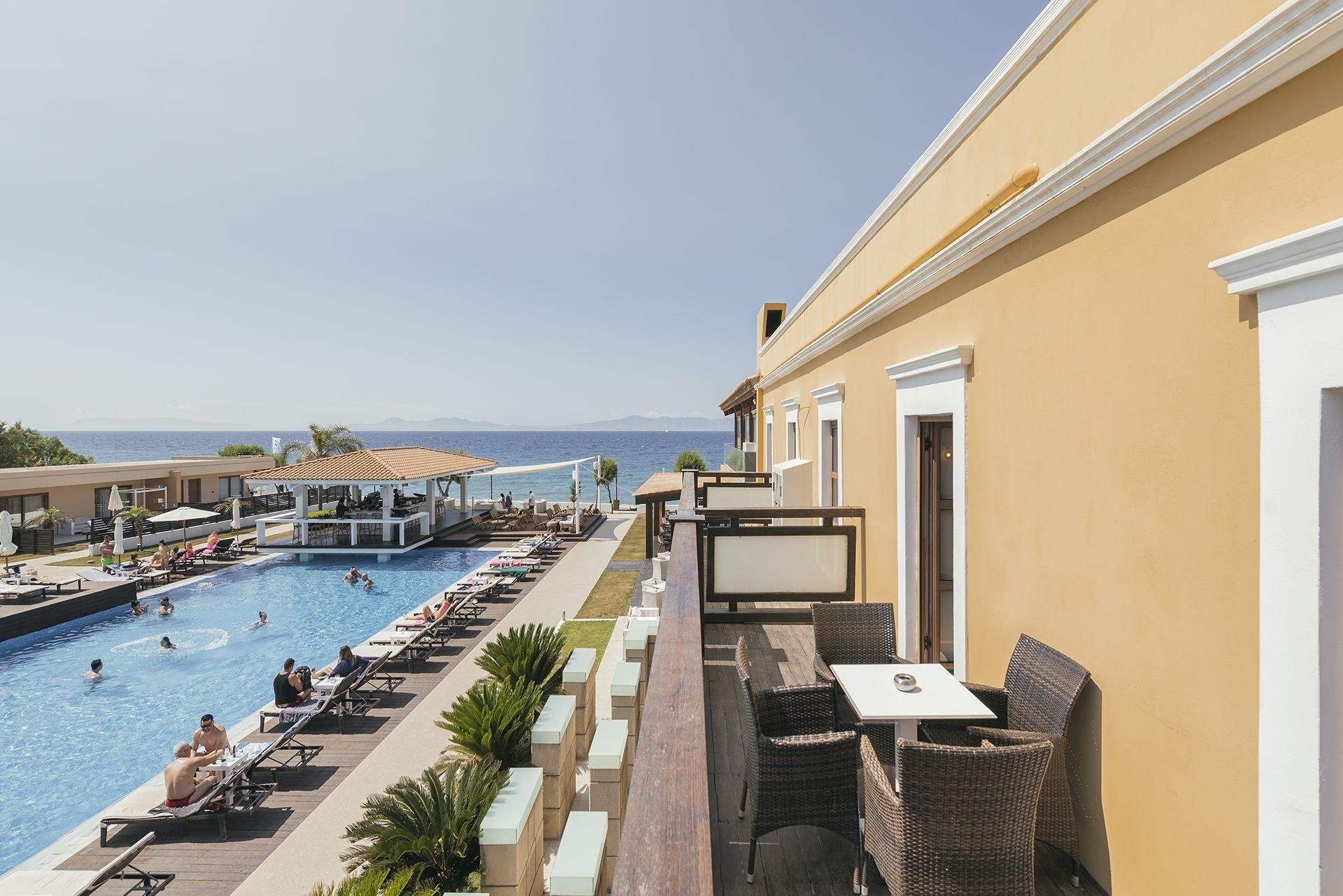 Di Mare Seaside Aparthotel 5*