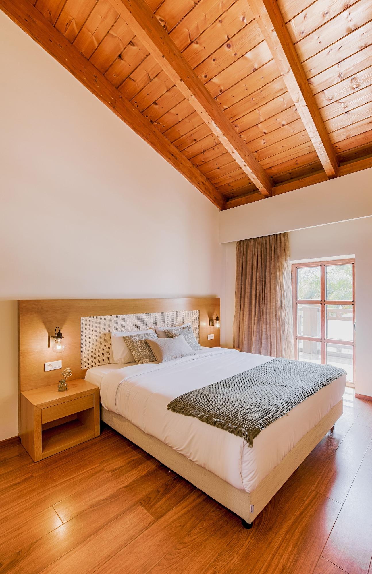 Di Mare Seaside Aparthotel 5*