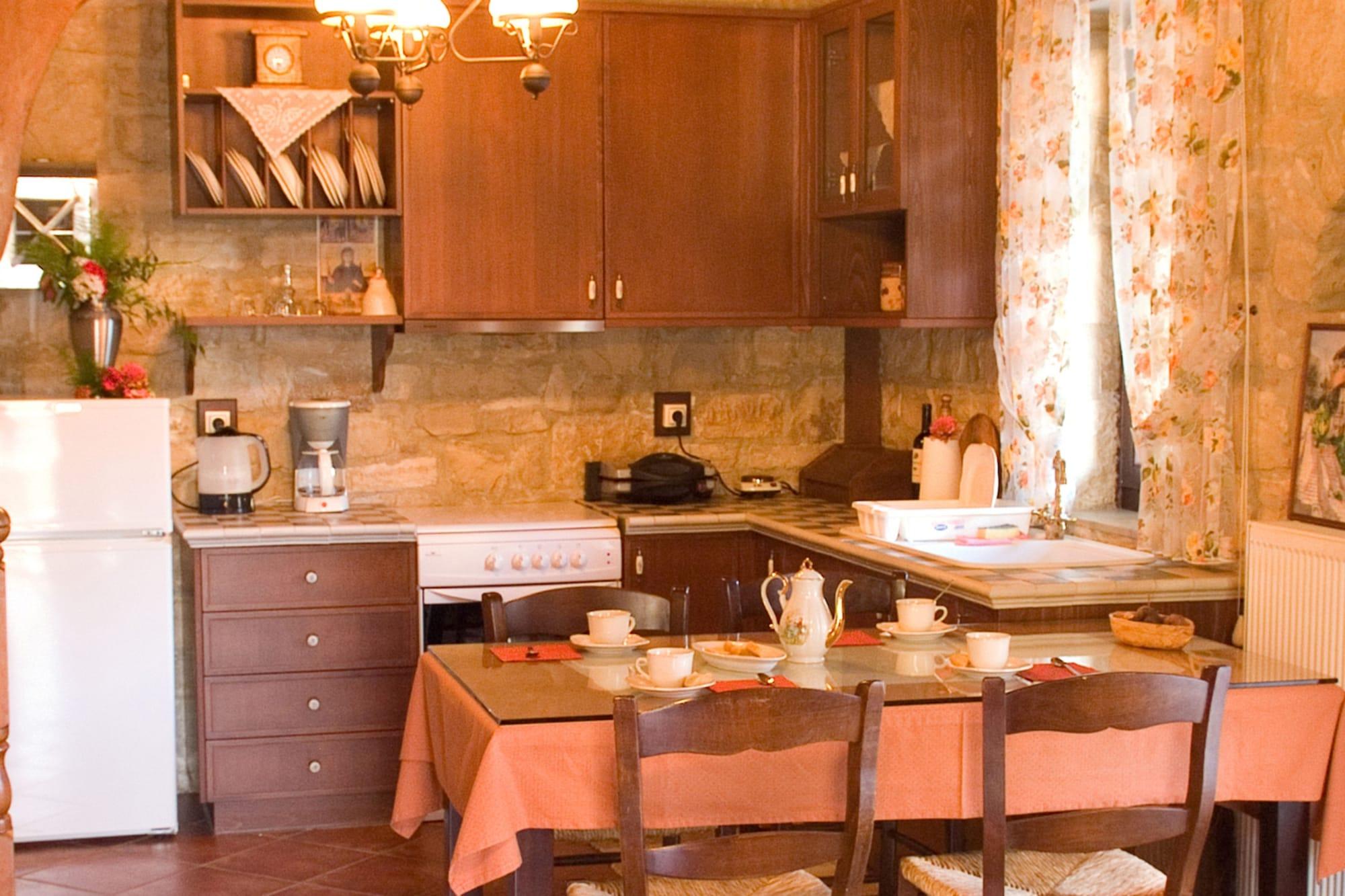 Asion Lithos Apartment *