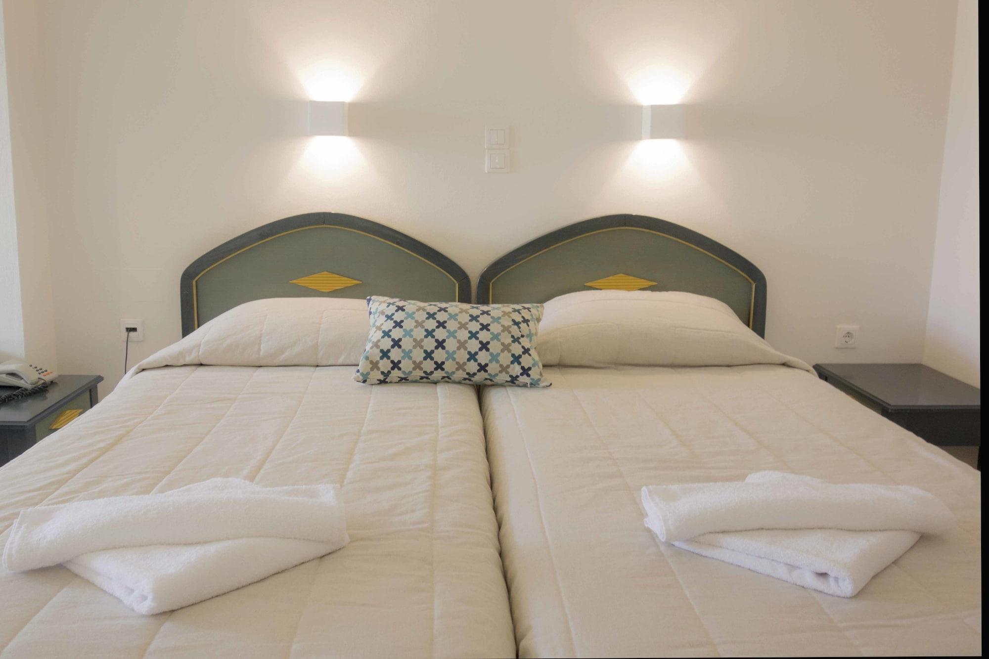 Aristea Aparthotel 2*