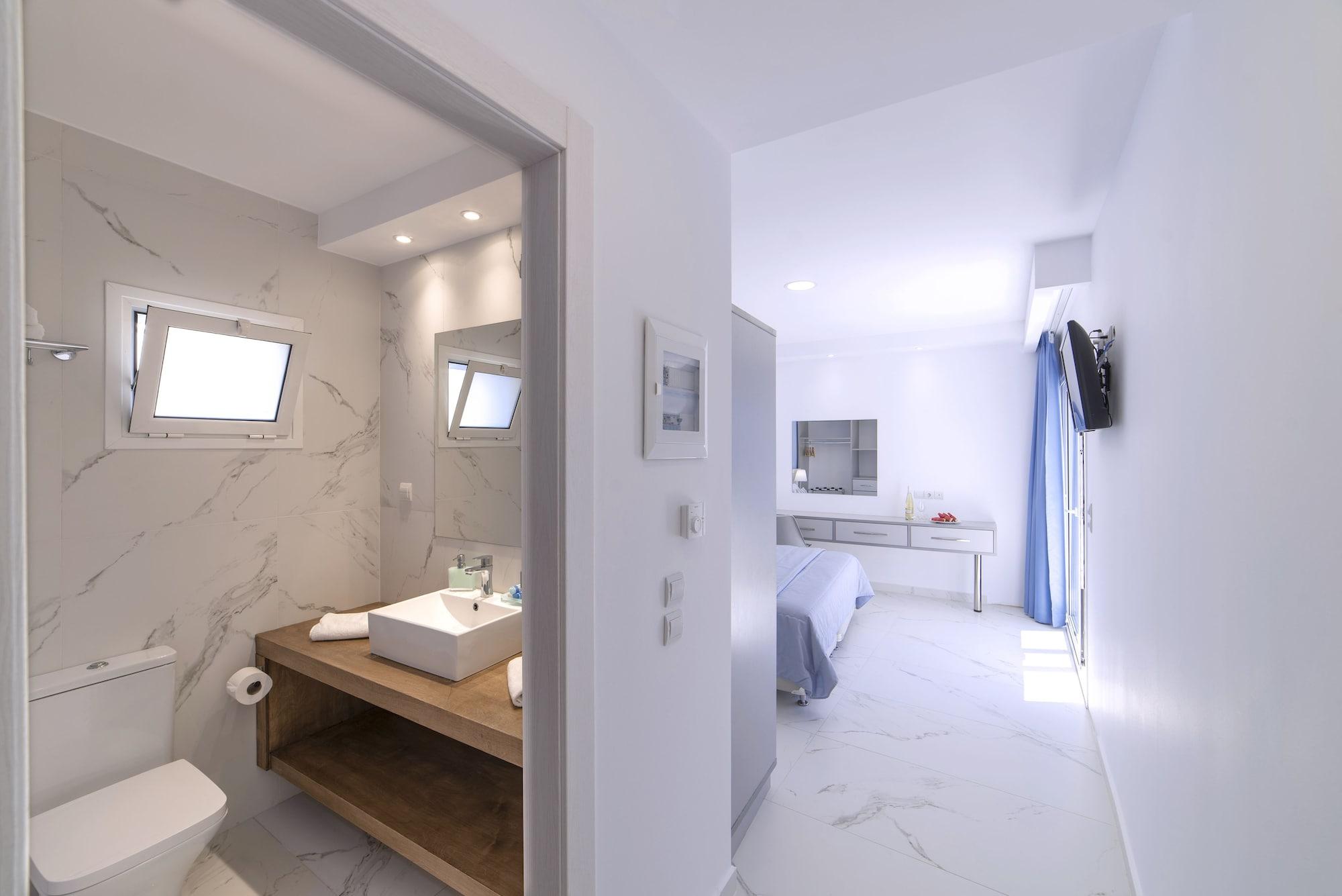 Hotel Naiades Marina (adults Only) 3*