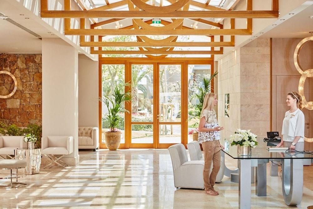 Sani Asterias Hotel 5*