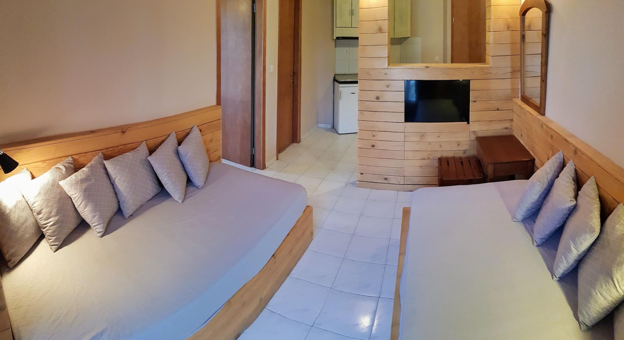 Aparthotel Anemos