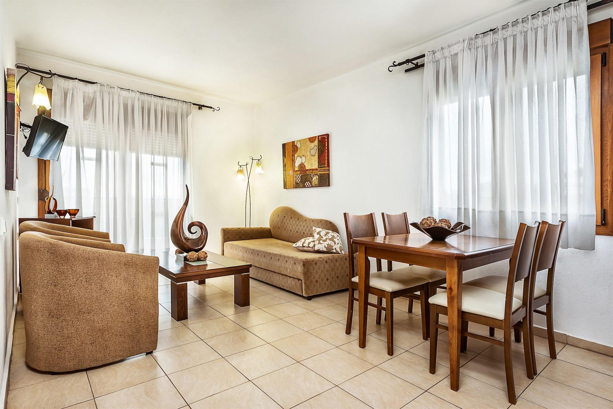 Nereides Aparthotel Hanioti