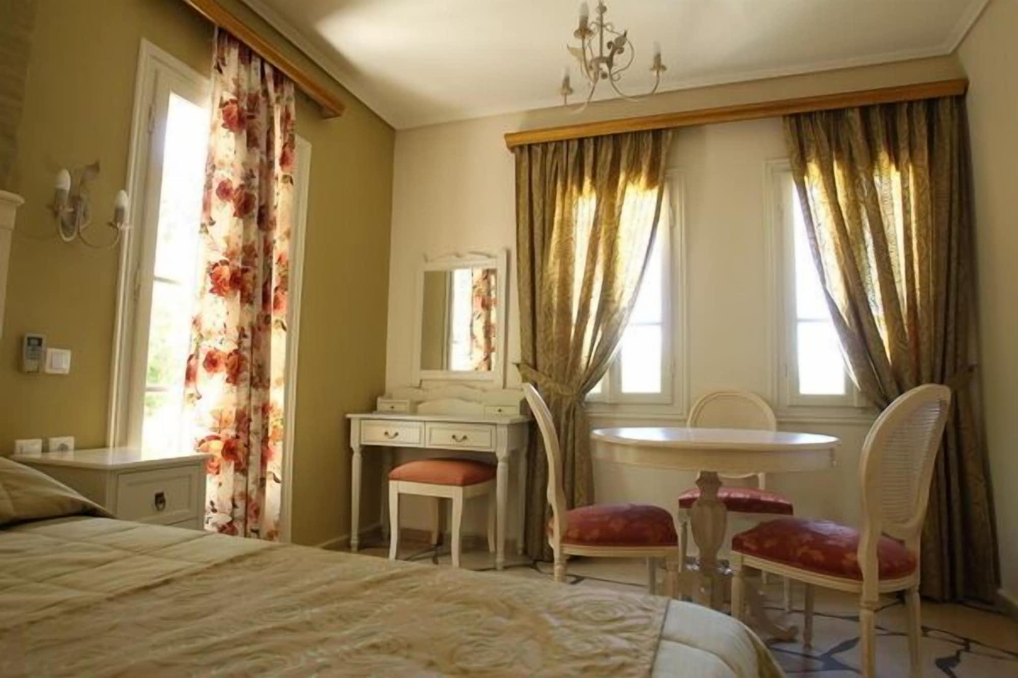 Aparthotel Dafnoudi 2*