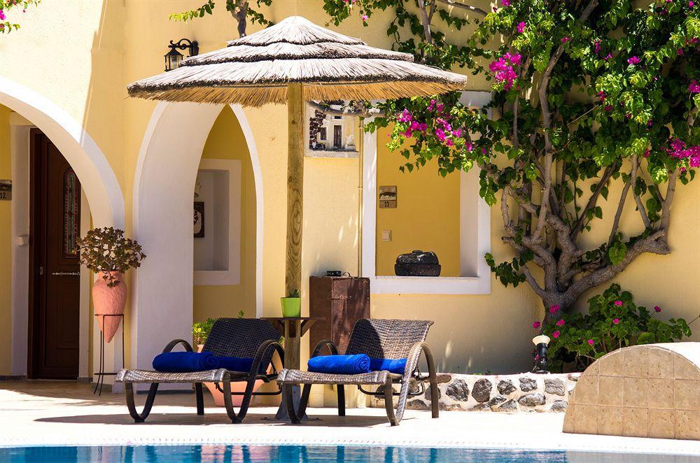 Smaragdi Hotel 3*