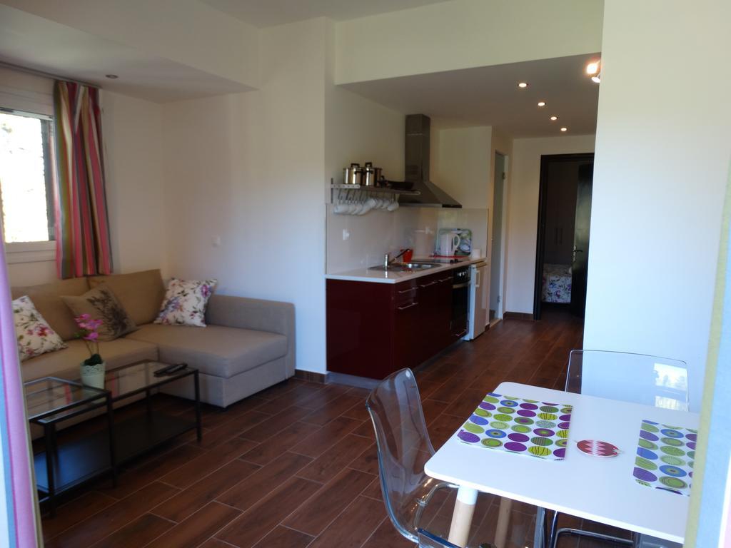 Dassia Beach Pension Guest house Dassia (Corfu)