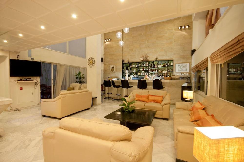 Liberty 3* Rethymno (Crete)