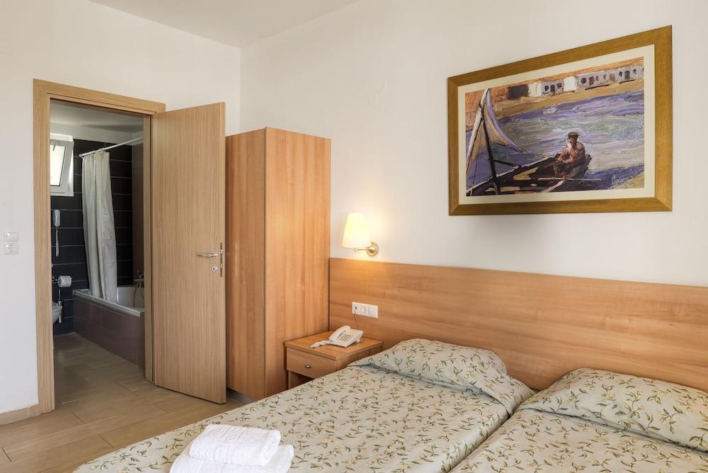 Matina Pefkos 3*