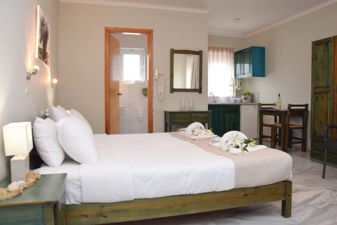 Chc Atlantida Mare Aparthotel Agia Marina (Crete)