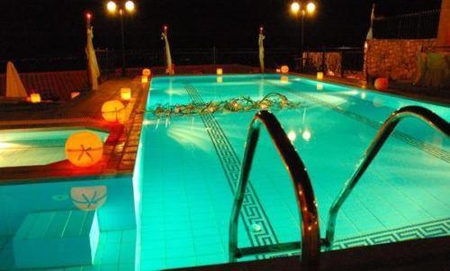 Vergis Epavlis Hotel