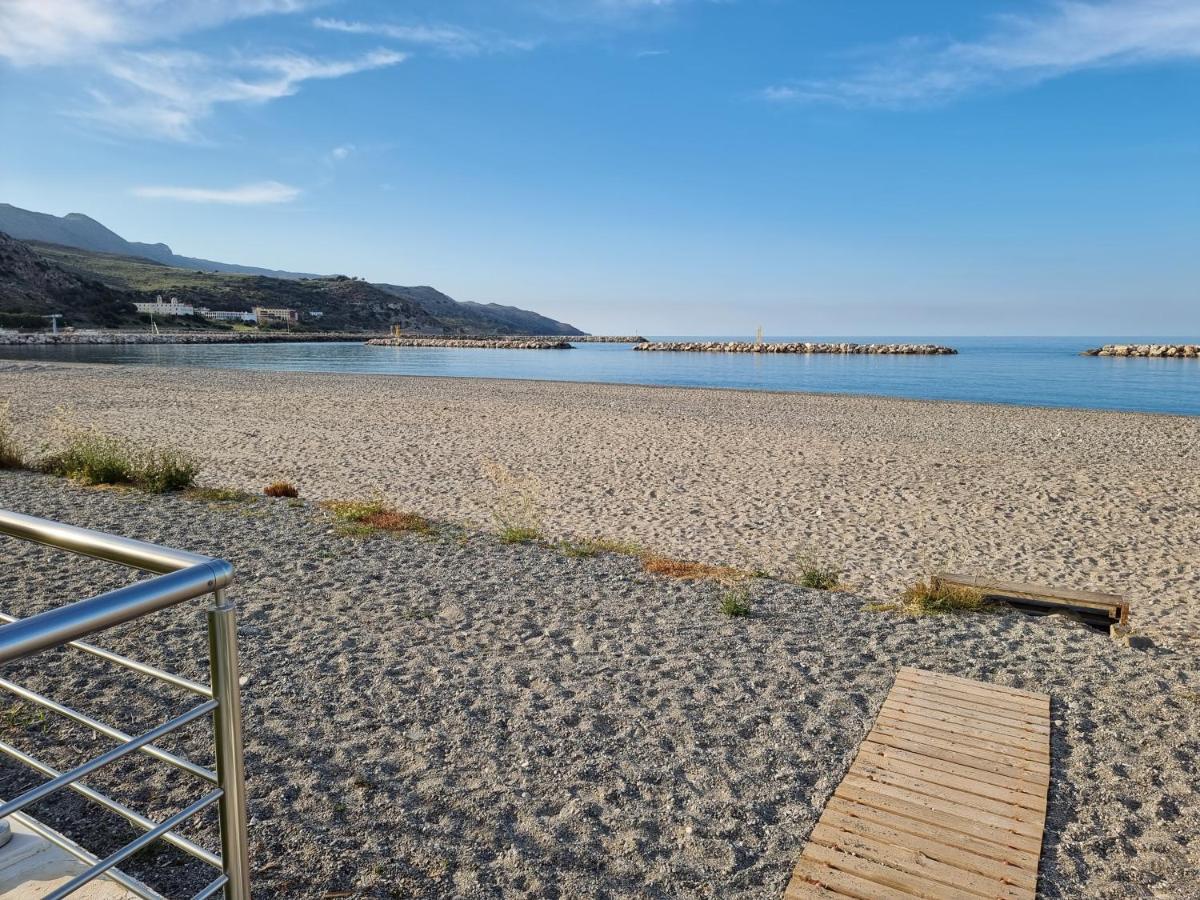 Villa Amoutsa Seaside