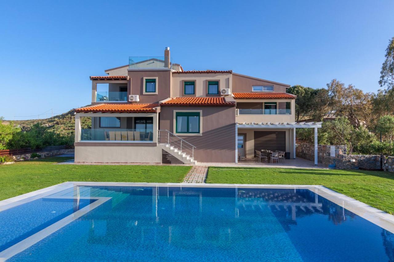 Villa Ourania *