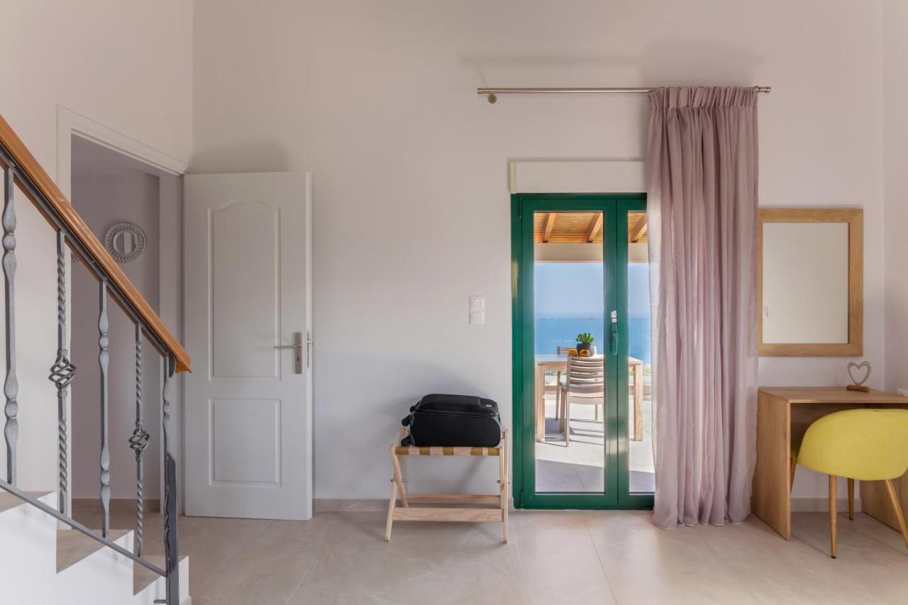 Ourania Villa *