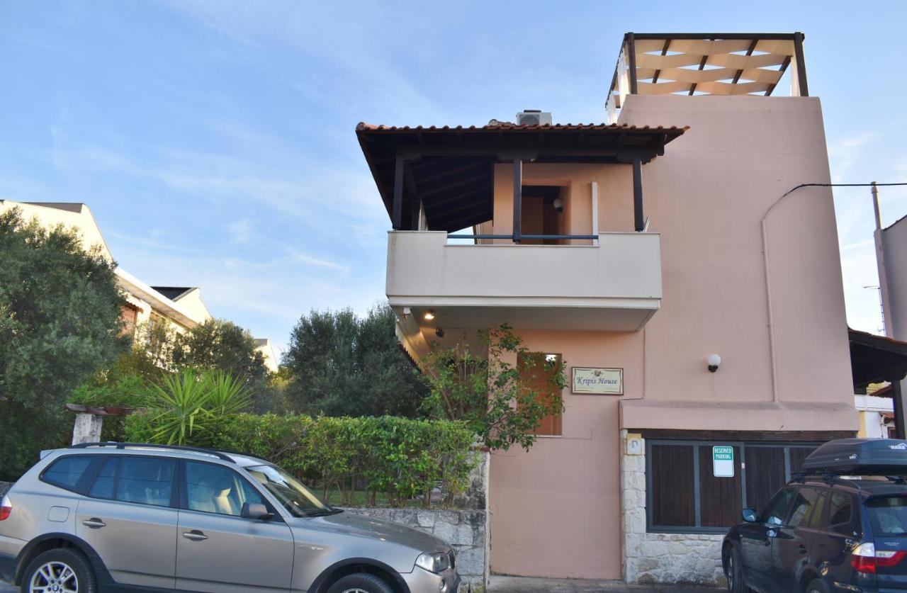Kripis House Holiday home Pefkochori