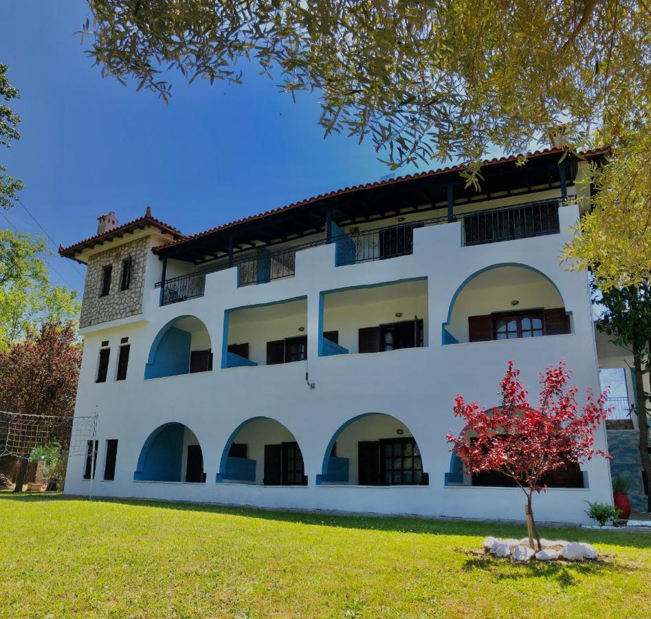 Blue Garden Hotel Fourka