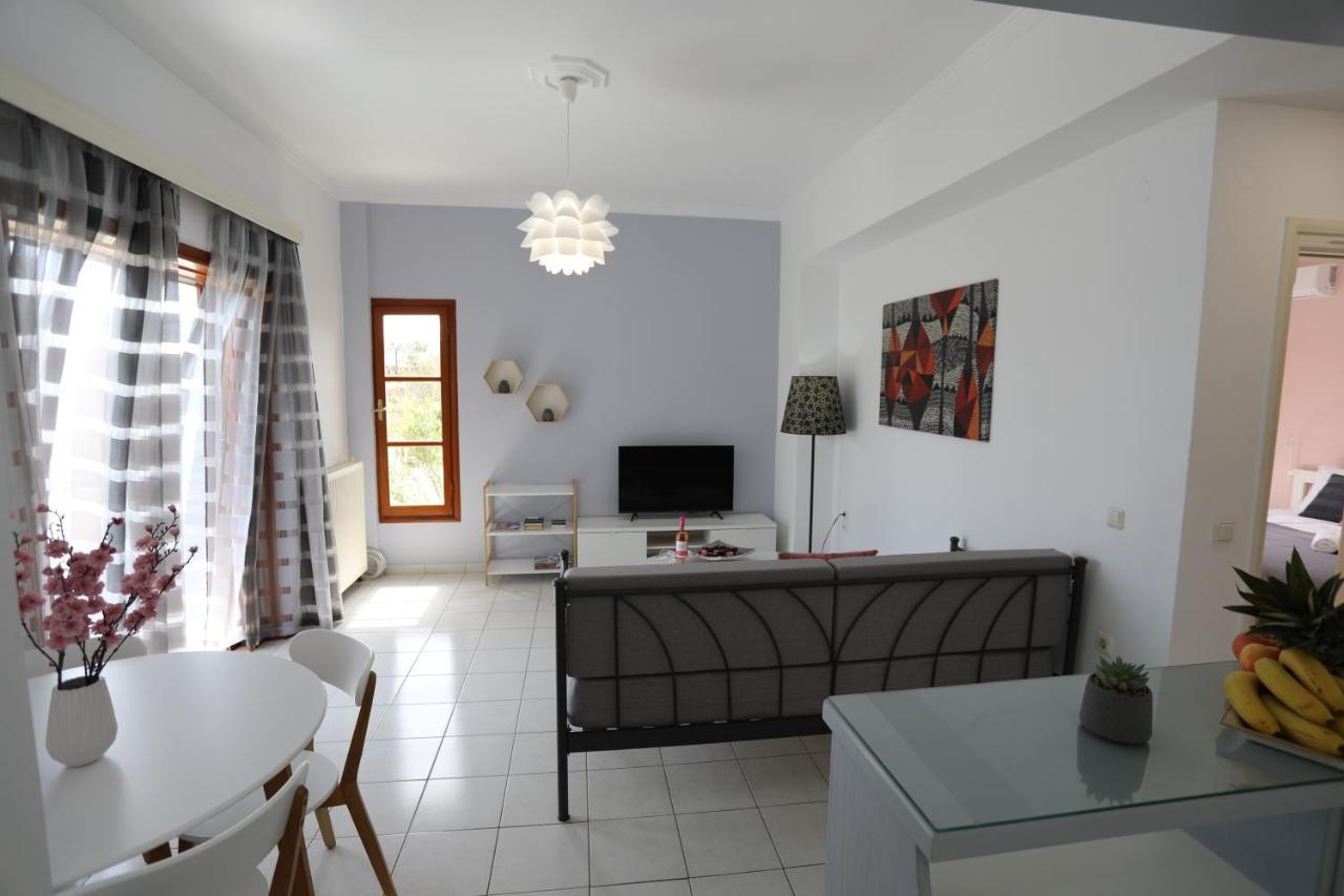 Mel 1 * Kalamaki (Chania)