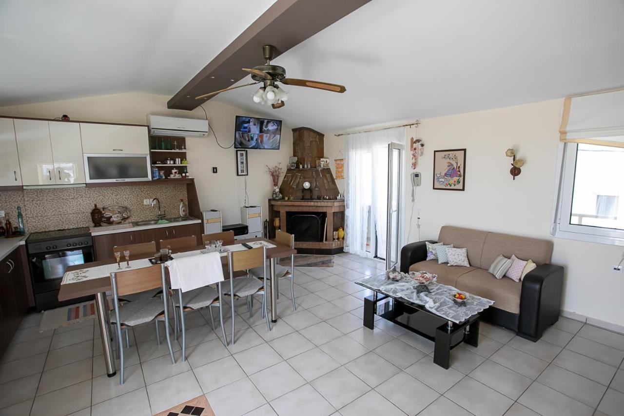 Rania Roof Terrace Sea View Apartment