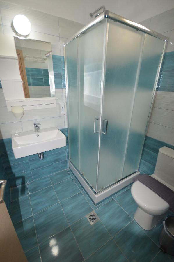 Hotel Paraktio 2*