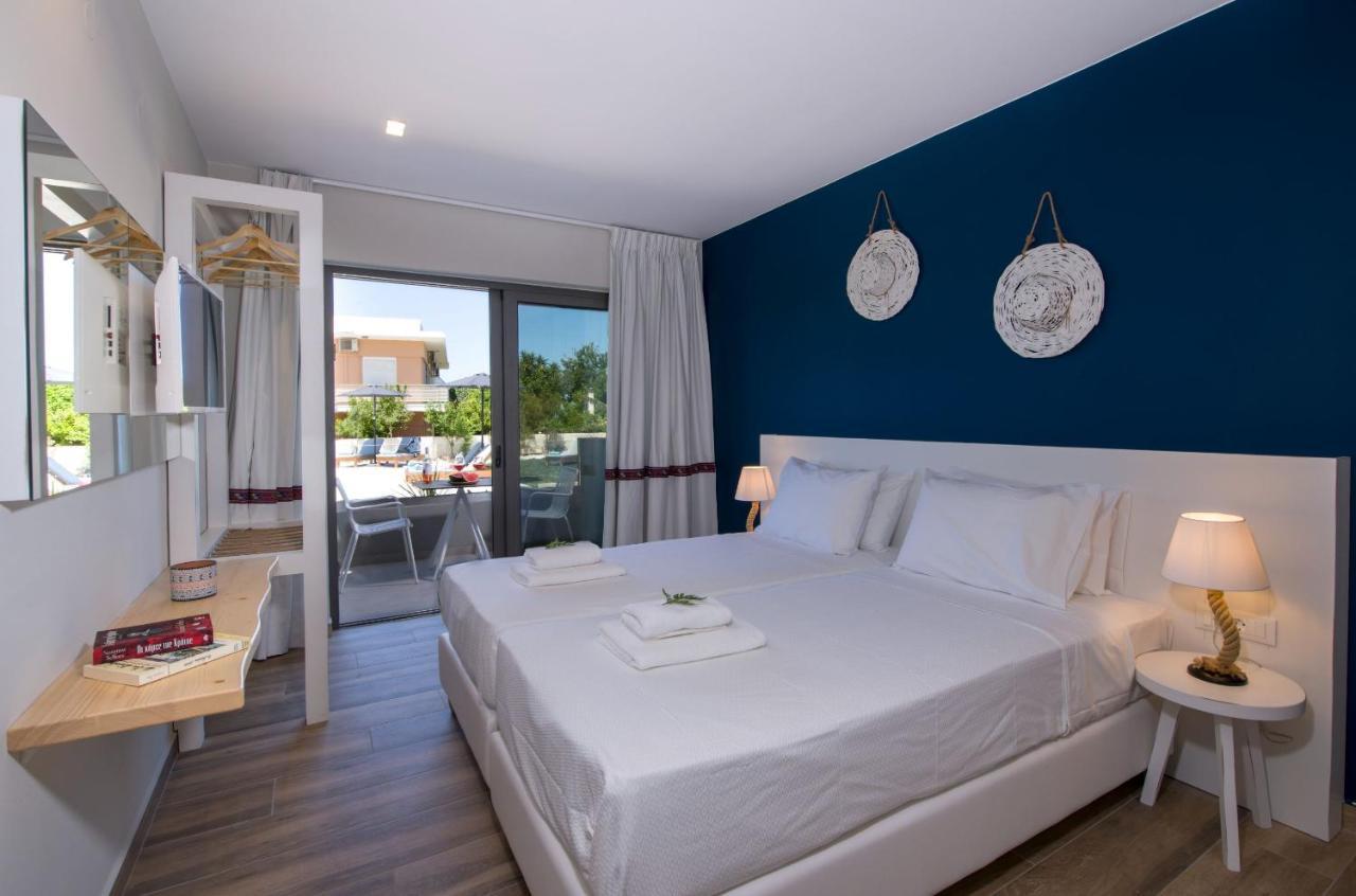 Eleanthi Modern Living Apartment *