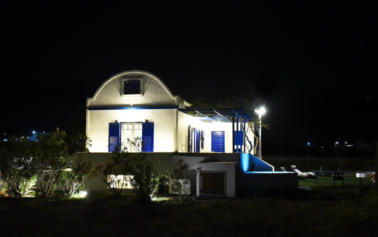 Angelica * Perivolos (Santorini)